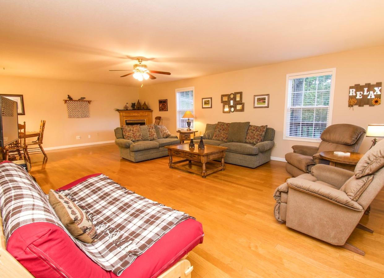 Paradise Hills, Winery Resort & Spa Blairsville Dış mekan fotoğraf